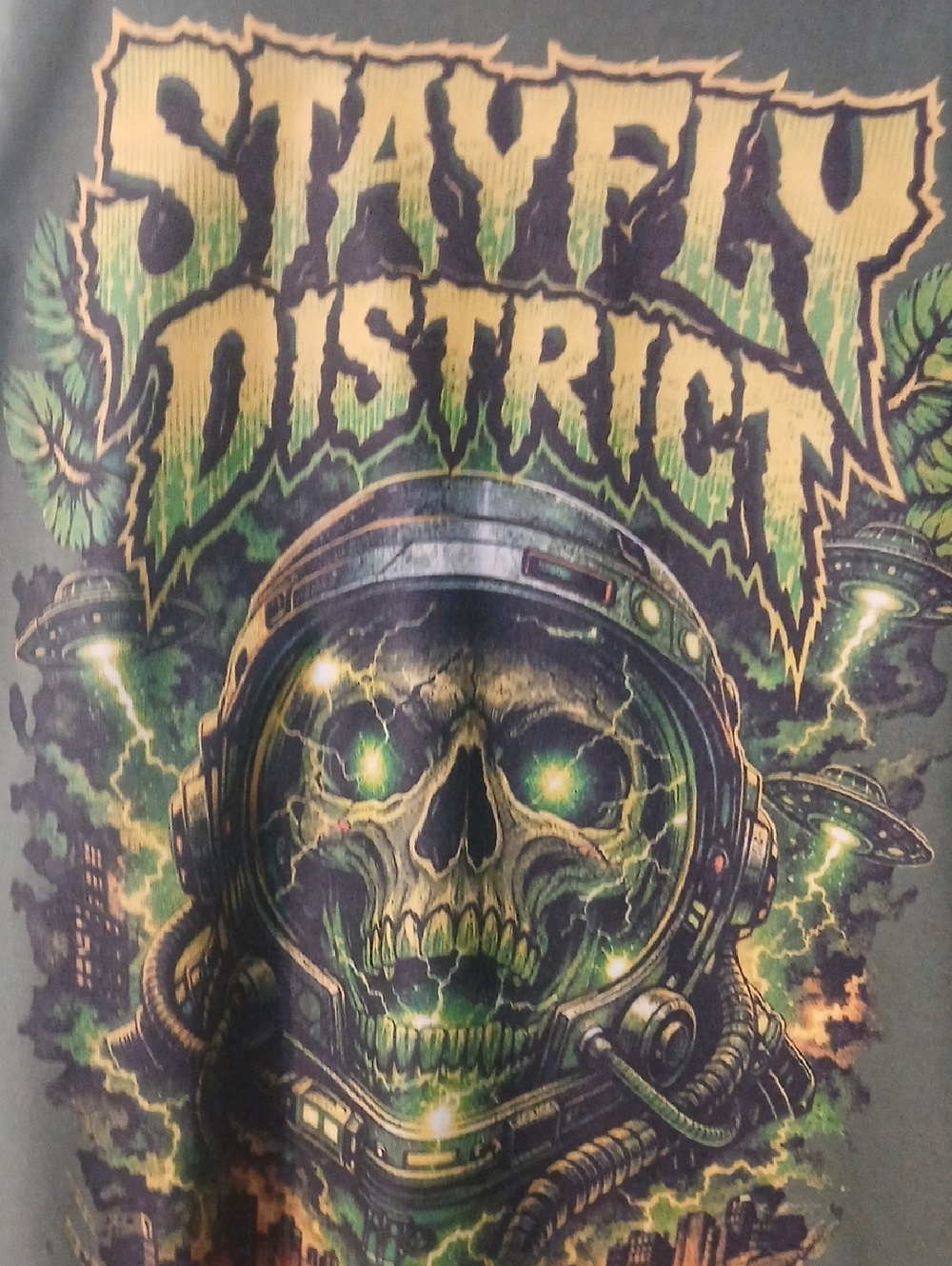 Stay fly District Tees - Green & Black White N Black